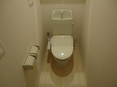 【トイレ】 | フィールドヴィレッジⅢ | シャワー付トイレ（イメージ）