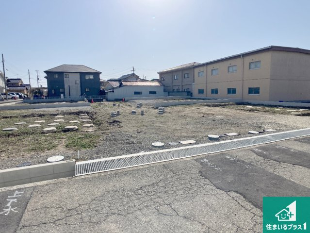 加東市下滝野　第6期　新築一戸建ての外観|周辺は落ち着いた街並みの住宅地！子育てがしやすい住環境です！まだ未完成ですが、現地でしかわからない事もございます。是非一度ご覧ください。