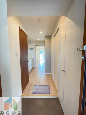 【玄関】 | ルーエ本山