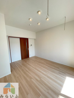 【内装】 | ルーエ本山