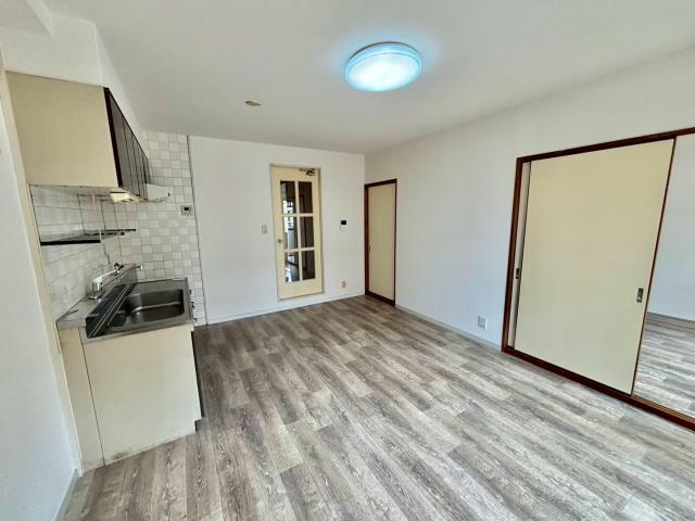 アルコラカーサ佃町Ⅱの居間・リビング