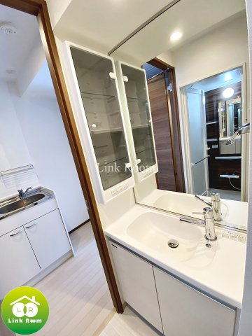 GLANZ門前仲町の洗面所