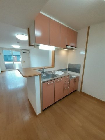 キッチンでお料理をお楽しみください