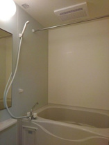 コンパクトで使いやすいお風呂です