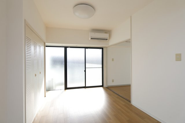 メゾントルチュベルトの居間・リビング