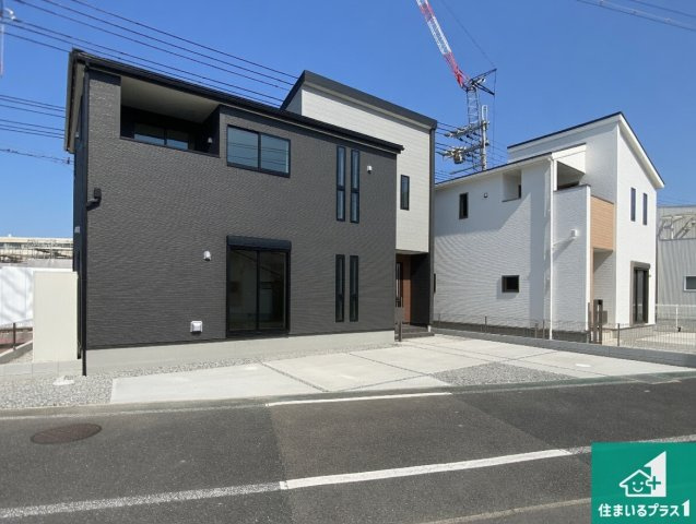 加東市下滝野　第6期　新築一戸建ての外観|安心の10年保証！外観を美しく保ち、雨水で汚れを落とします！気になることがありましたら、お気軽にお問い合わせください！