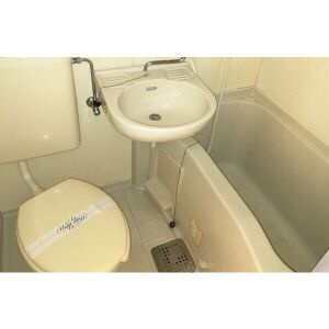 クラシック犬山の浴室