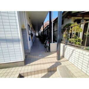 クラシック犬山のエントランス