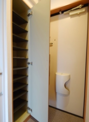 アムール　サンコーの玄関|※同建物別部屋参考写真