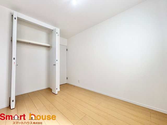 相模原市南区相模台６丁目　新築3棟の洋室