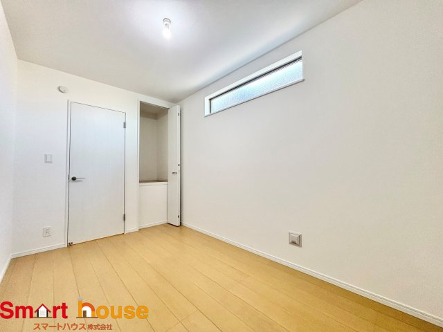 相模原市南区相模台６丁目　新築3棟の洋室|充分な広さと収納機能を備えた部屋はお子様の自発性と成長を促します。お子様の成長を支える、勉強や好きなことに没頭する学びの空間にいかがですか？
