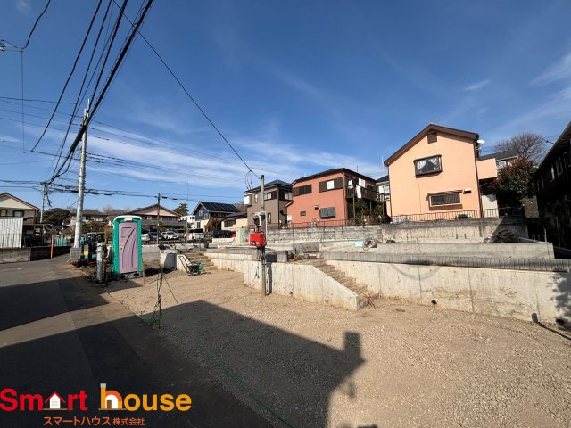 座間市入谷西第4　新築4棟の前面道路含む現地写真