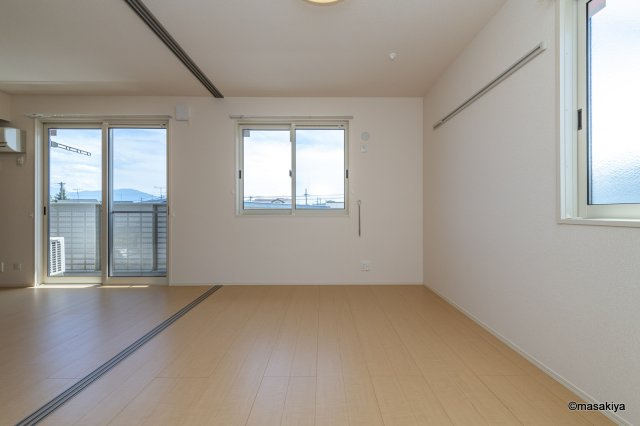 レザン・ガーデンの居間・リビング