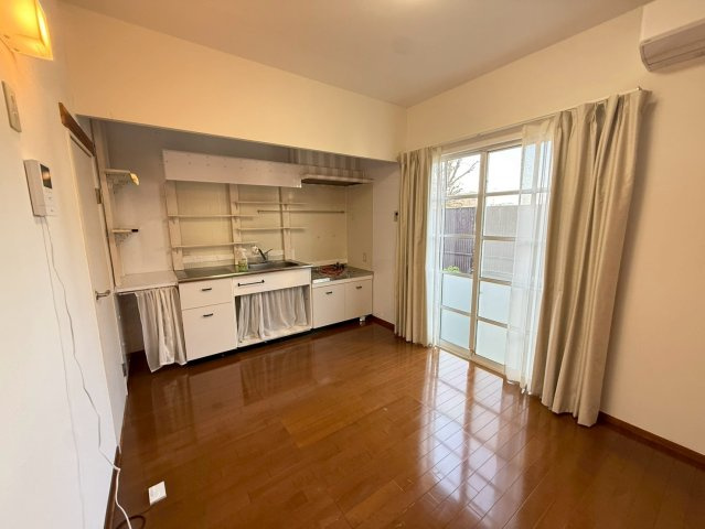 コテージサクラの居間・リビング