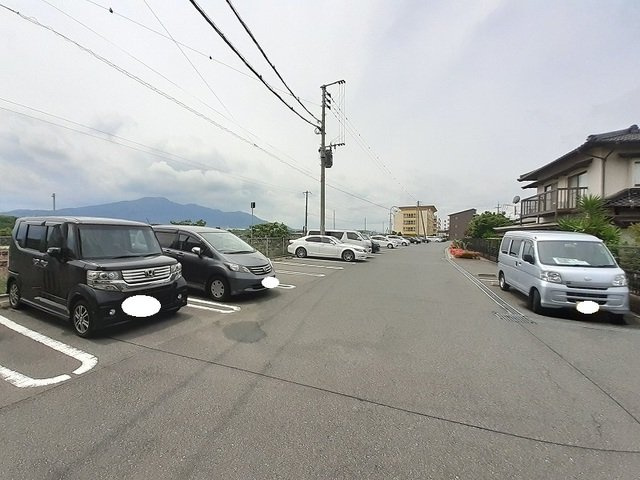 【駐車場】 | グレイスガーデン岬（はな）の山 | 駐車場完備です
