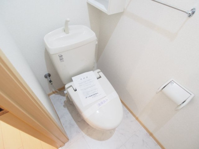 【トイレ】 | メゾン・ド・タカダⅢ | コンパクトで使いやすいトイレです