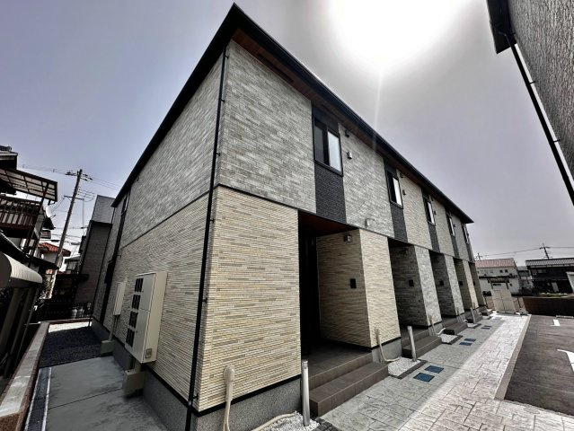 リバーテラスⅡの外観