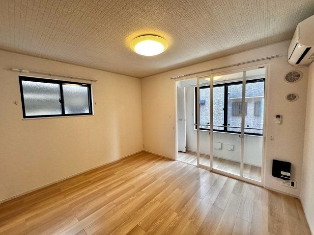 リバーテラスⅡの洋室