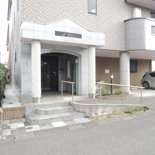 Ｓ Ｃlailのエントランス