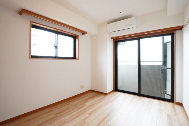 新宿区西新宿５丁目のマンションの画像