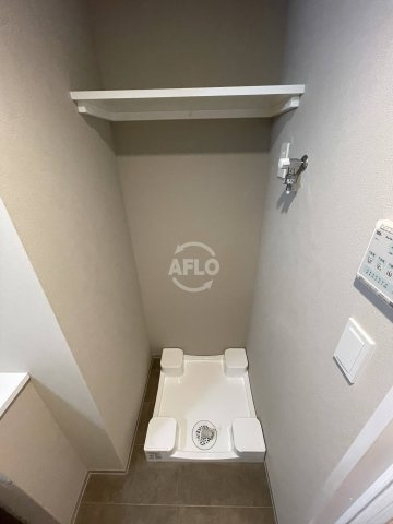Louis Residence弁天町　弁天小学校の設備|Louis Residence 弁天町　室内洗濯機置き場