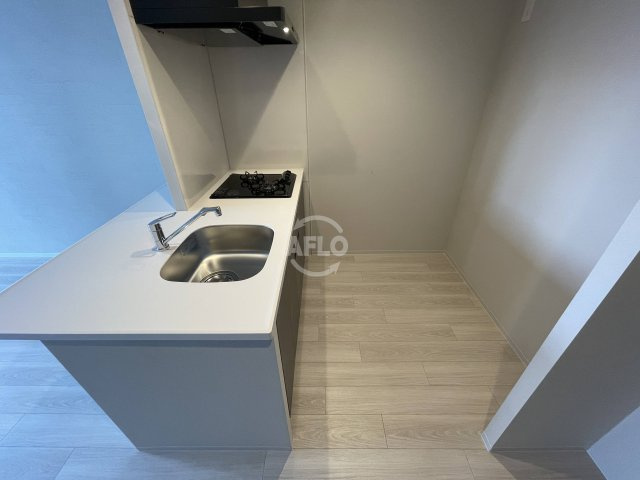Louis Residence弁天町　弁天小学校のキッチン|Louis Residence 弁天町　キッチン