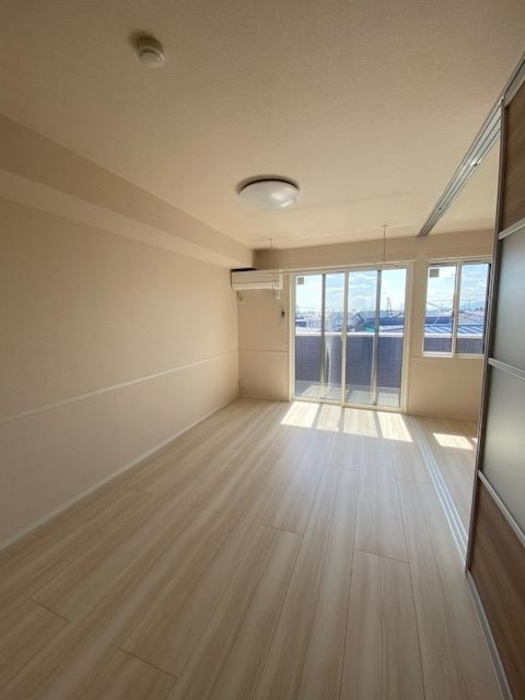 ミクストⅡの居間・リビング