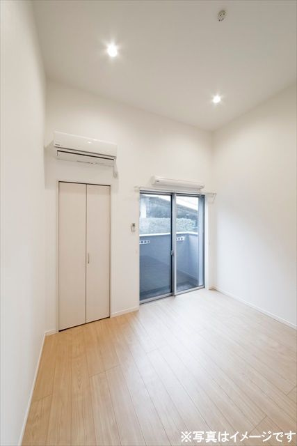 AXIS浦和美園(アクシスウラワミソノ)の居間・リビング|同施工参考写真となります