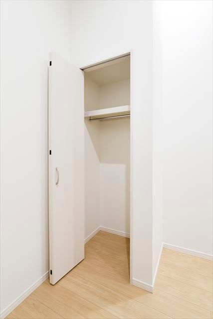 AXIS浦和美園(アクシスウラワミソノ)の収納|同施工参考写真となります