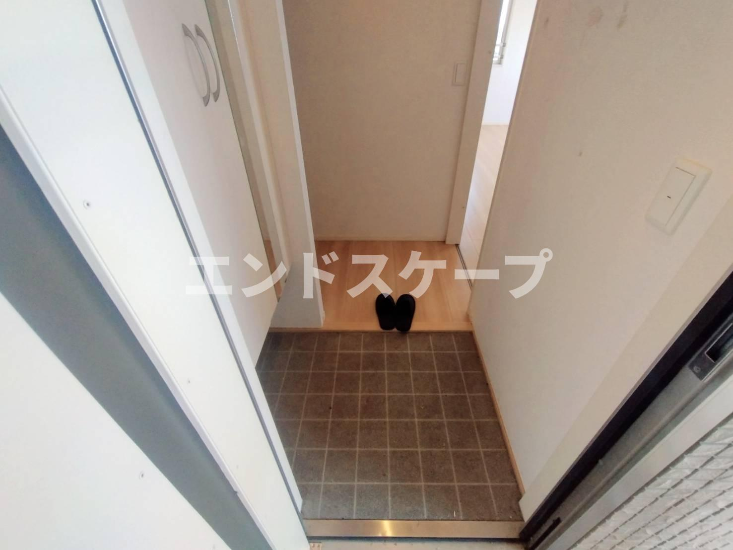 サンモール新堀の玄関|高崎、前橋のお部屋探しはエンドスケープまで！お客様の理想お聞かせ下さい♪