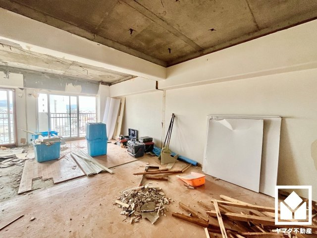 マイプラザ塔南の居間・リビング|3月6日　現地写真更新