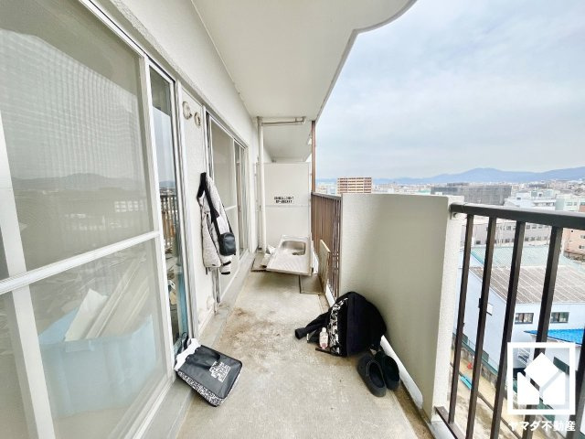 マイプラザ塔南のバルコニー|3月6日　現地写真更新