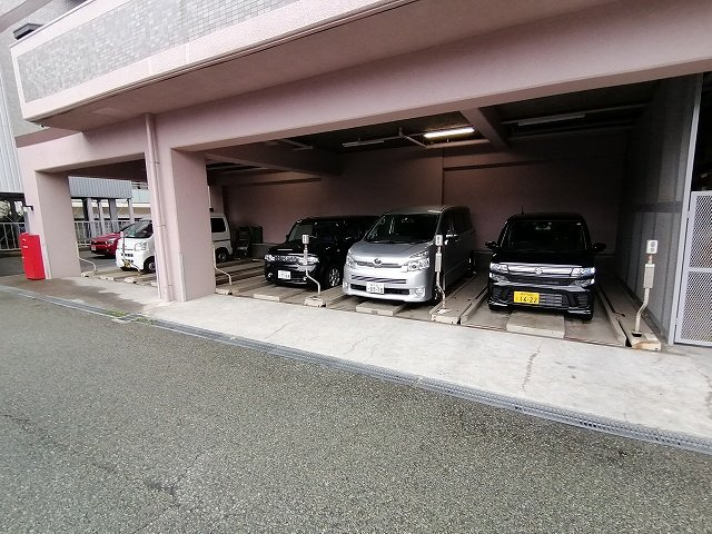 神戸市東灘区青木５丁目の賃貸マンション