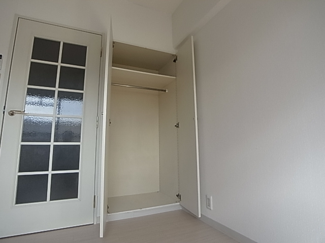 神戸市東灘区青木５丁目の賃貸マンションの収納|クローゼット