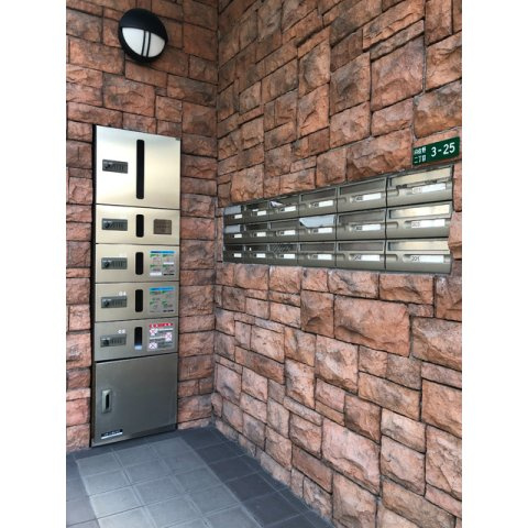 リバティエアコートのエントランス