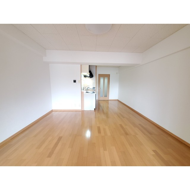 リバティエアコートの居間・リビング