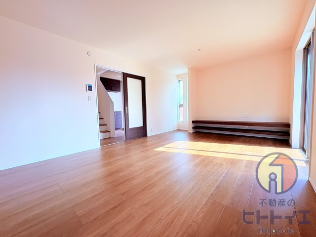 新築建売】筑後市大字長浜の居間・リビング