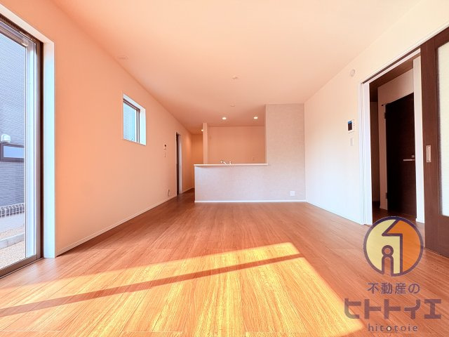 新築建売】筑後市大字長浜の居間・リビング