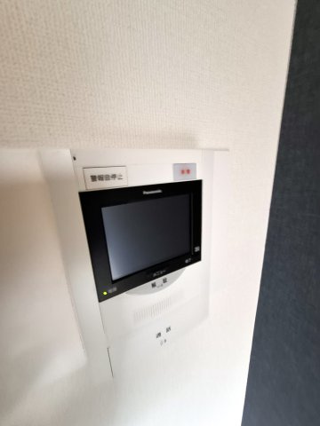 アプリーレ西宮武庫川の収納|トイレの上の収納　便利ですね