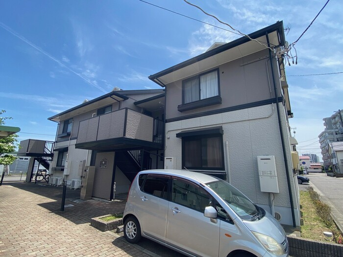 ロイヤルガーデン　弐番館