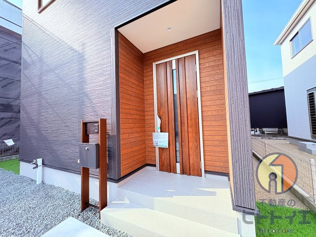 新築建売】筑後市大字長浜の玄関