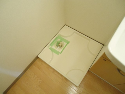 【その他】 | グロリアスガーデン | 洗濯機置場