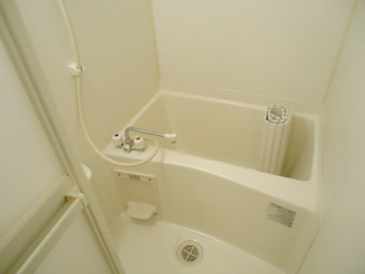 【浴室】 | グロリアスガーデン | バス