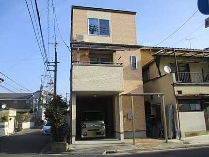 西区大宮2丁目中古戸建の前面道路含む現地写真
