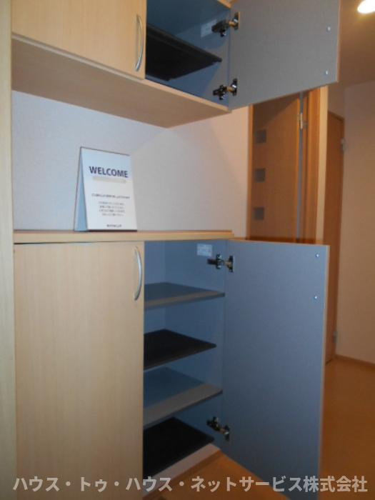 ルシェリアの玄関