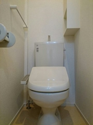 【トイレ】 | プラシードカーサⅥ | 清潔感のあるトイレです