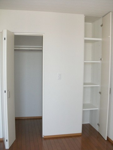 ラッキーヒルズの収納