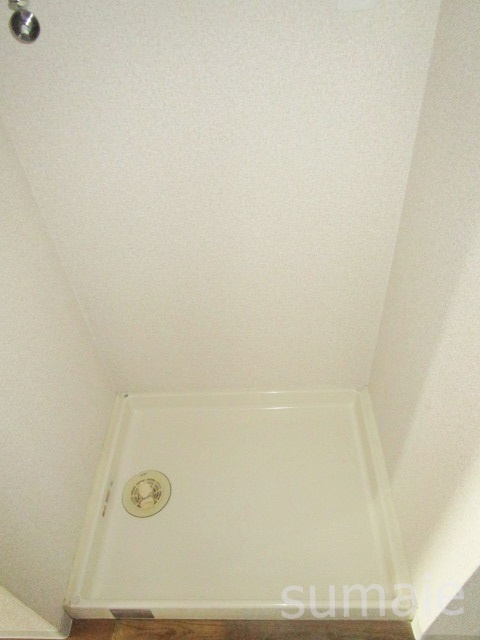 Ｆｉｏｒｅ　西尾久Ⅱの設備|洗濯機置場です☆