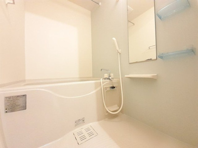 【浴室】 | アンジュエーグル | コンパクトで使いやすいお風呂です