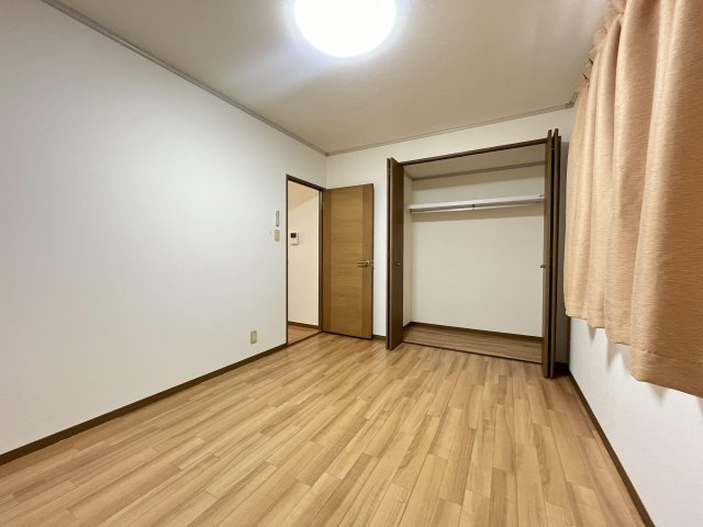 ビラ芳翠の居間・リビング